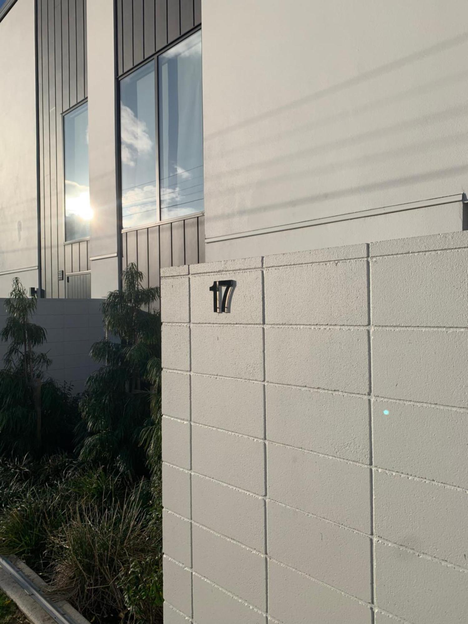 Enjoy Downtown Mount Maunganui Hotel Exterior photo